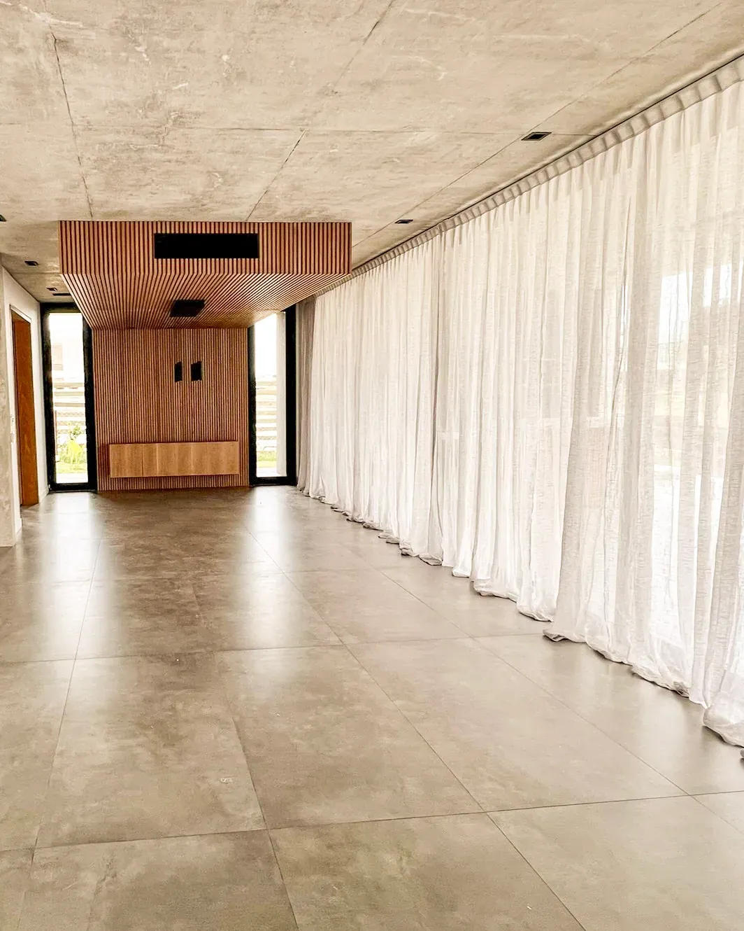 Detalle de un trabajo de cortinas tradicionales.